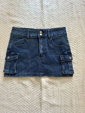 Dark Wash Denim Cargo Mini Skirt